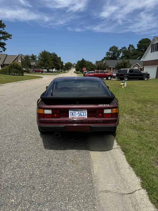 1984 Porsche 944 - Image 10 of 31