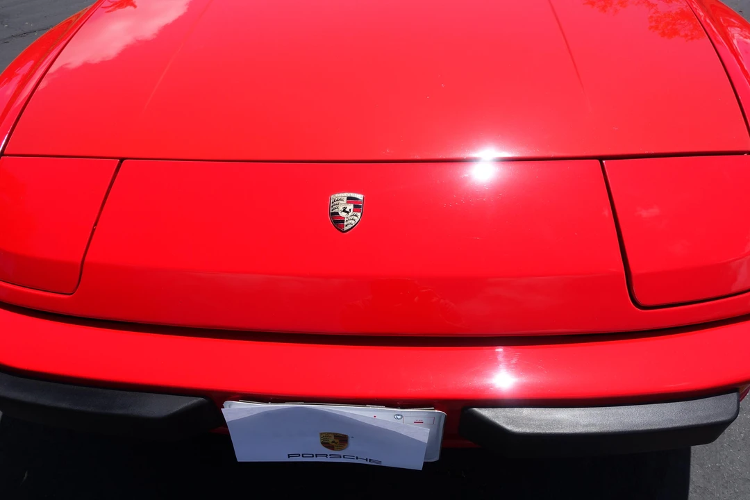 1984 Porsche 944 - Image 21 of 31