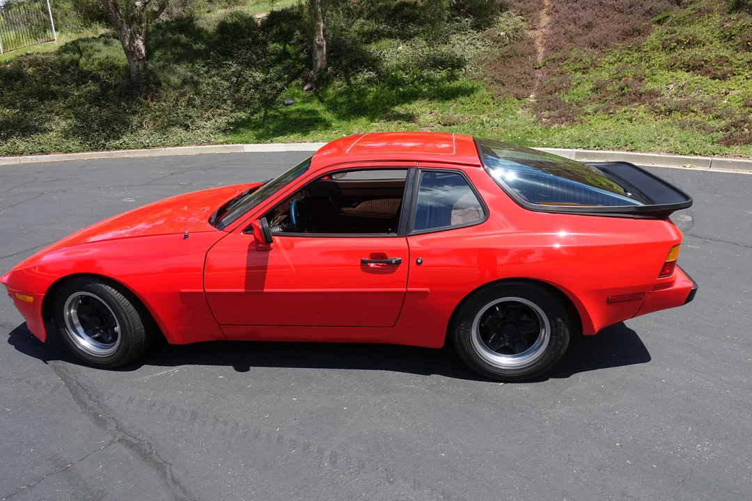 1984 Porsche 944 - Image 10 of 31