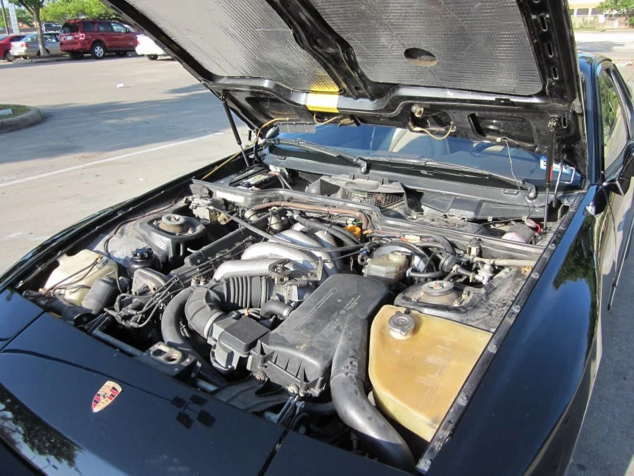 1984 Porsche 944 - Image 5 of 7