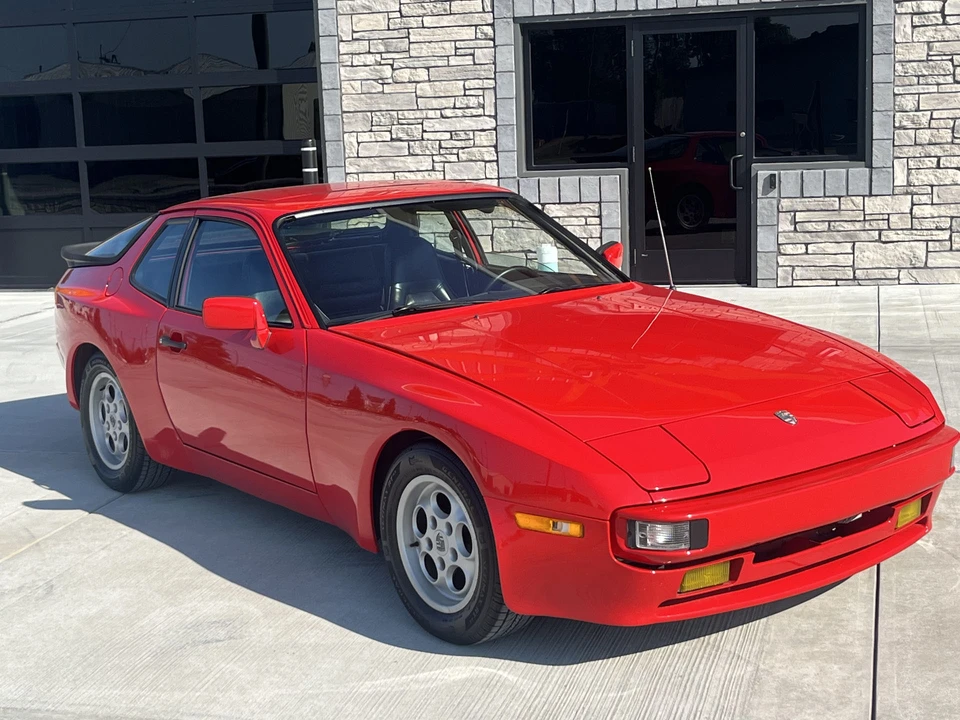 1984 Porsche 944 - Image 2 of 31