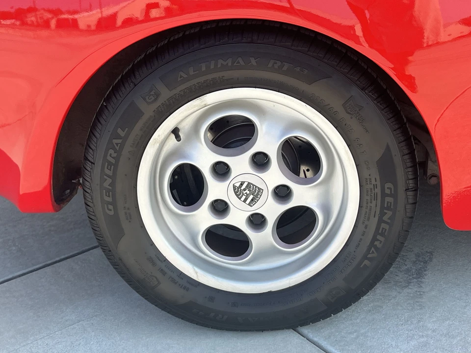 1984 Porsche 944 - Image 21 of 31