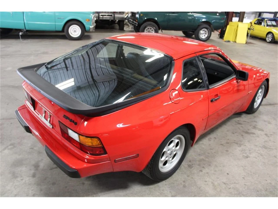 1984 Porsche 944 - Image 22 of 31