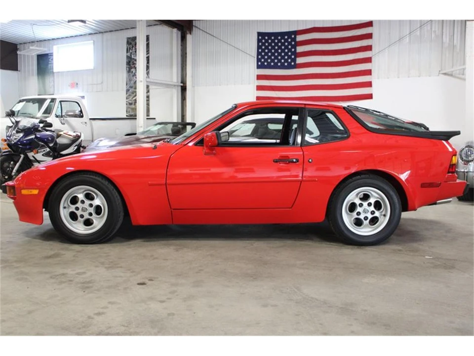 1984 Porsche 944 - Image 3 of 31