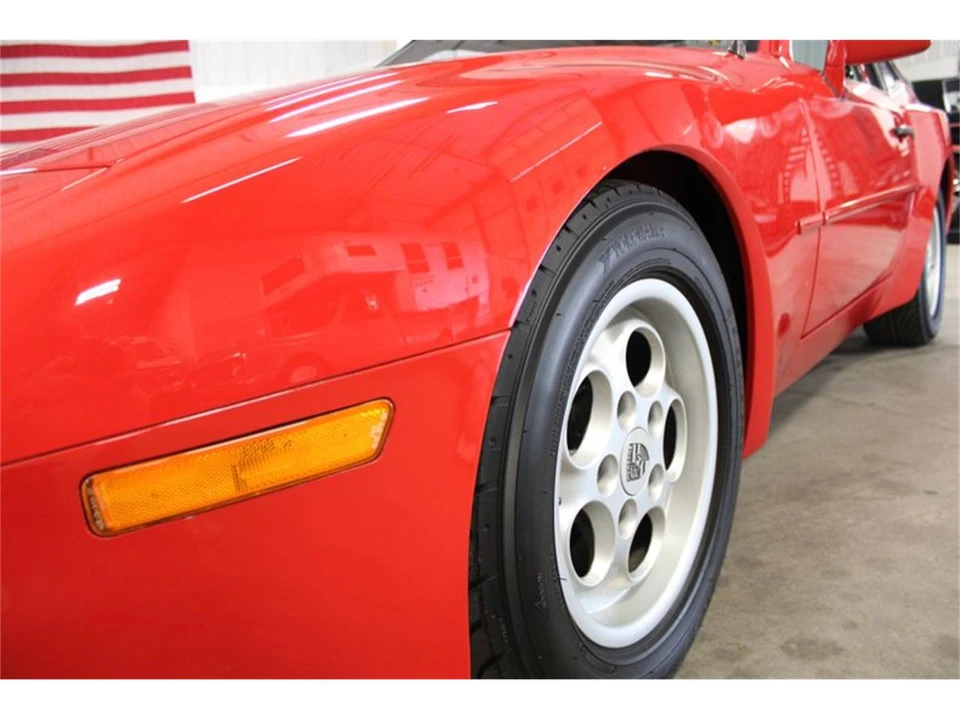 1984 Porsche 944 - Image 11 of 31