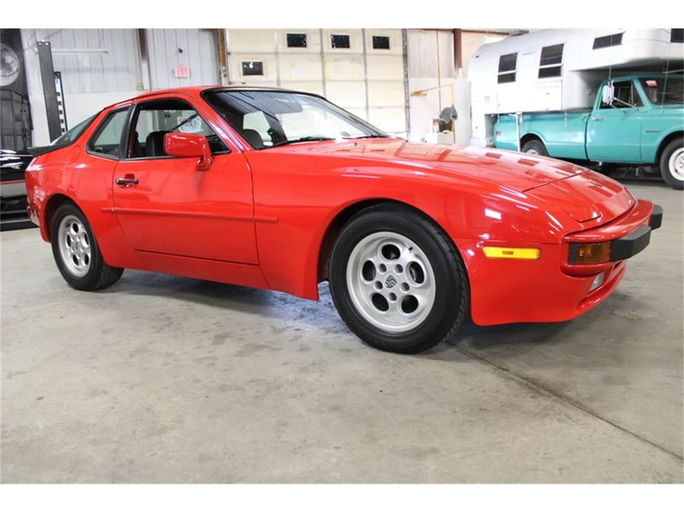 1984 Porsche 944 - Image 8 of 31