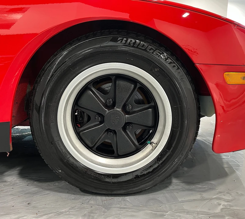1984 Porsche 944 - Image 19 of 31