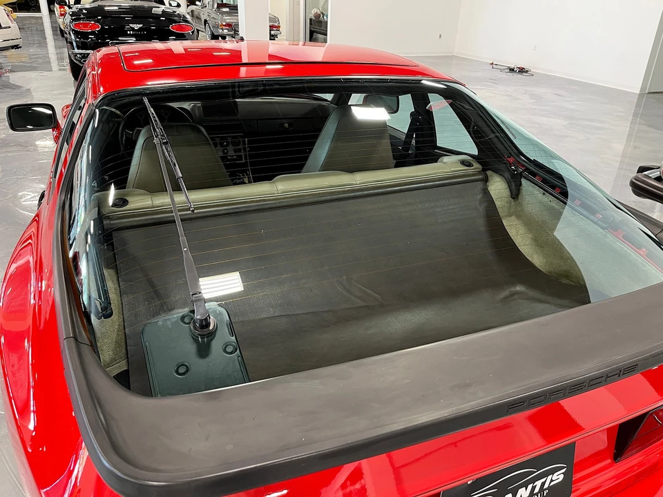 1984 Porsche 944 - Image 9 of 31