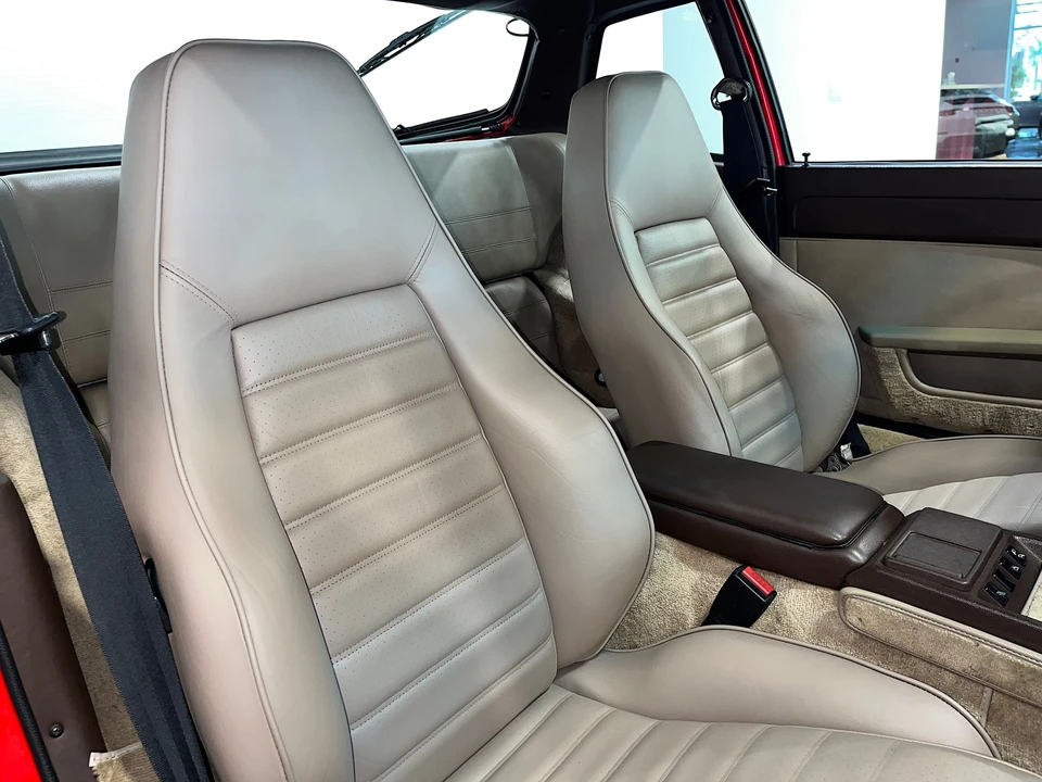 1984 Porsche 944 - Image 16 of 31