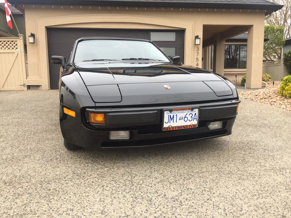 1984 Porsche 944 - Image 18 of 31