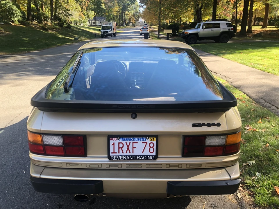 1984 Porsche 944 - Image 26 of 31