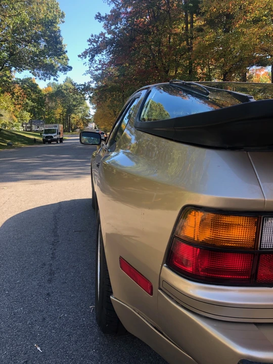 1984 Porsche 944 - Image 28 of 31