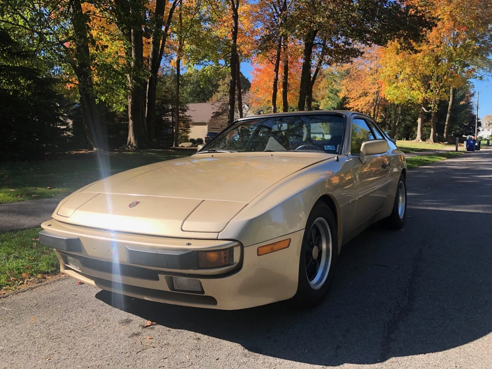 1984 Porsche 944 - Image 4 of 31