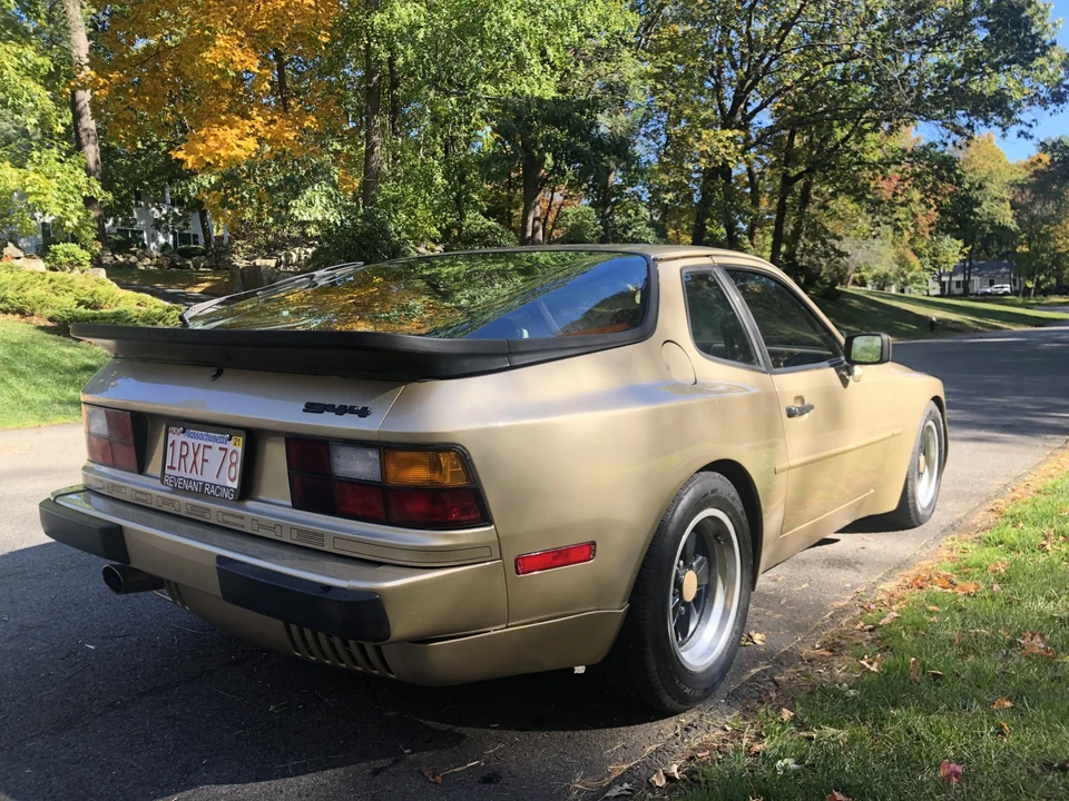 1984 Porsche 944 - Image 8 of 31