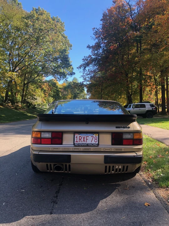 1984 Porsche 944 - Image 9 of 31