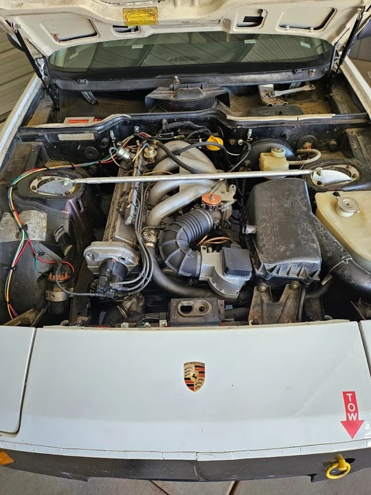1984 Porsche 944 - Image 17 of 20