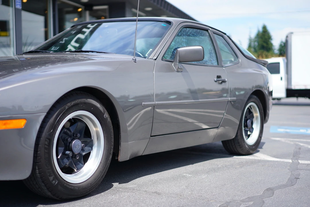 1984 Porsche 944 - Image 13 of 31