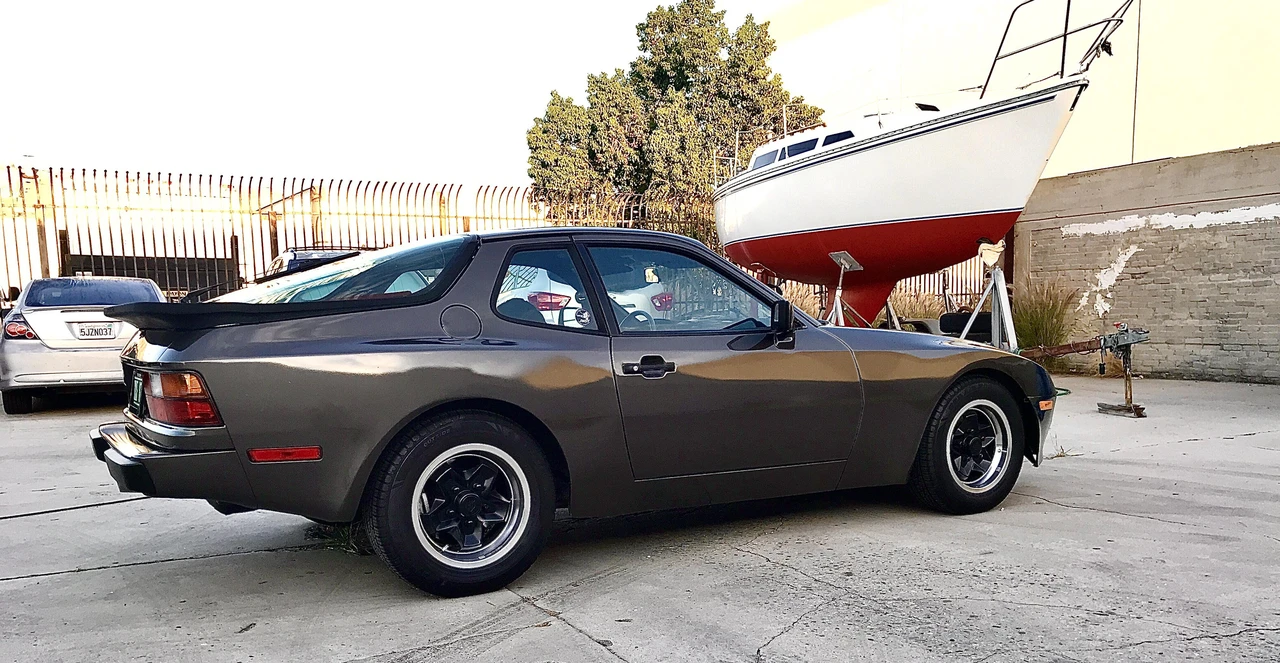 1984 Porsche 944 - Image 15 of 31