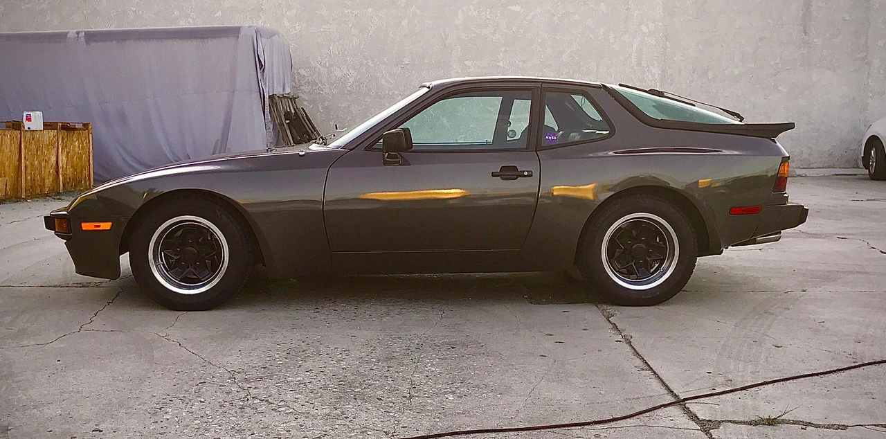 1984 Porsche 944 - Image 10 of 31
