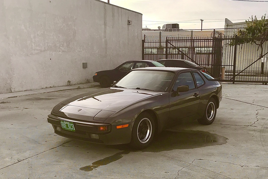 1984 Porsche 944 - Image 8 of 31