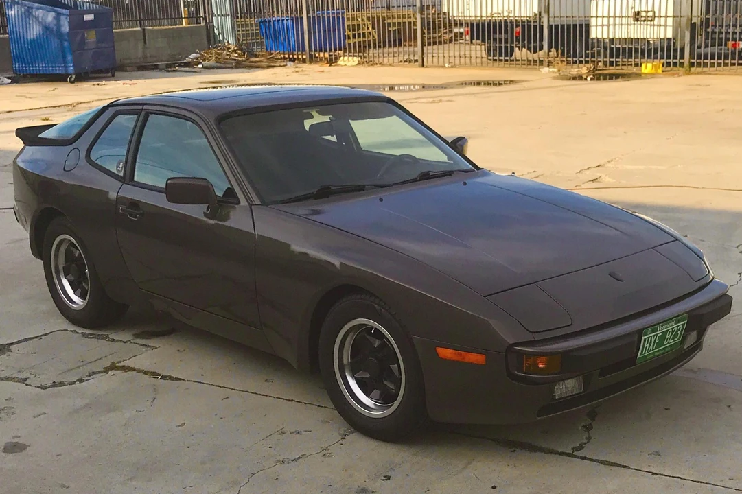 1984 Porsche 944 - Image 2 of 31