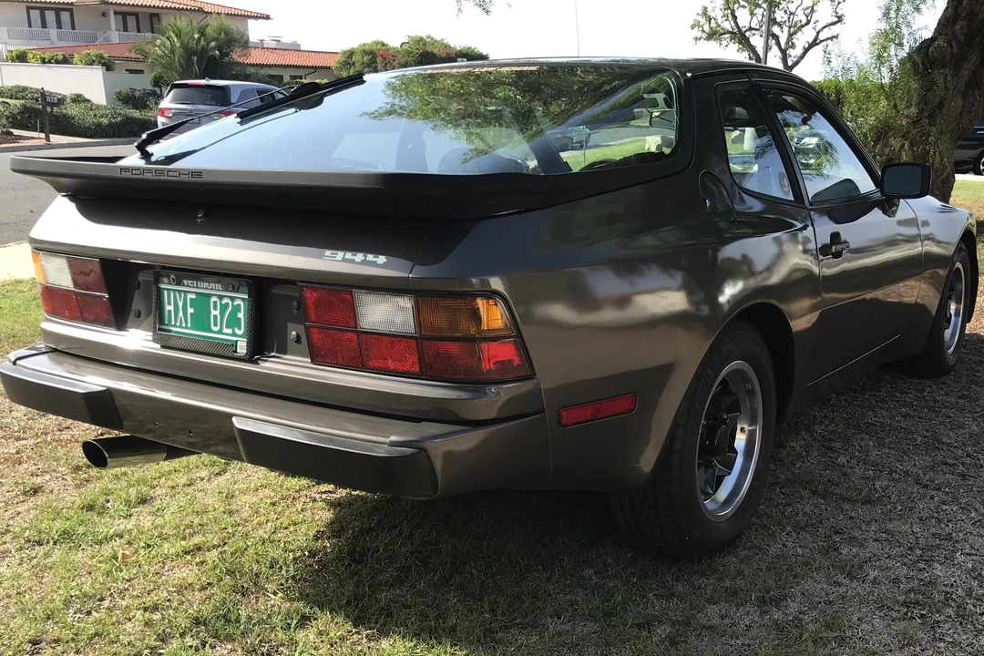 1984 Porsche 944 - Image 5 of 31