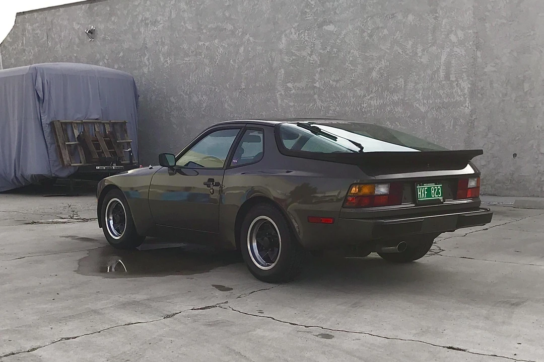 1984 Porsche 944 - Image 12 of 31