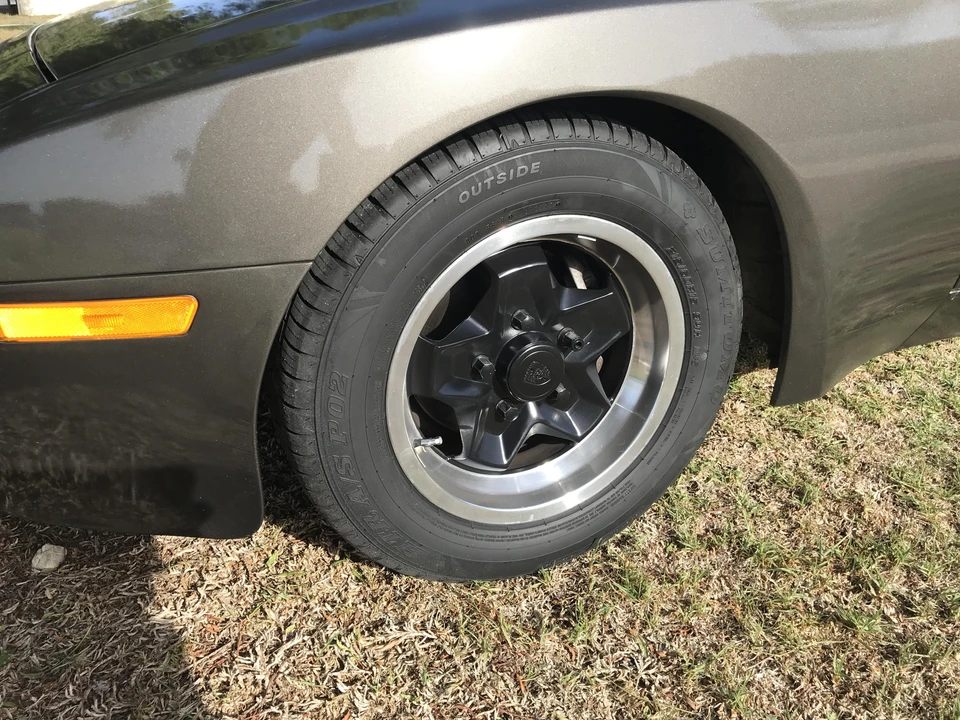 1984 Porsche 944 - Image 23 of 31