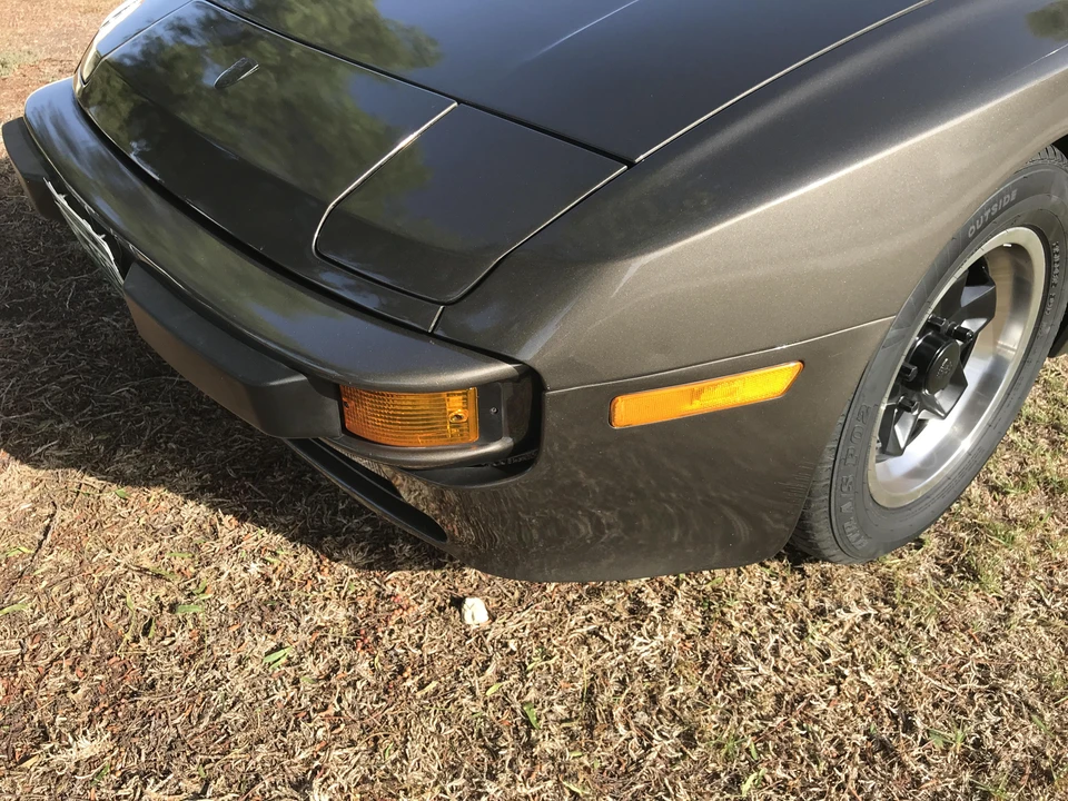 1984 Porsche 944 - Image 22 of 31