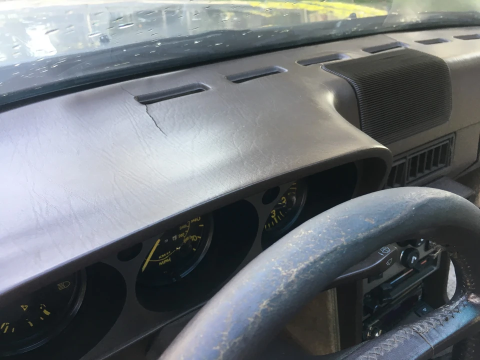 1984 Porsche 944 - Image 29 of 31