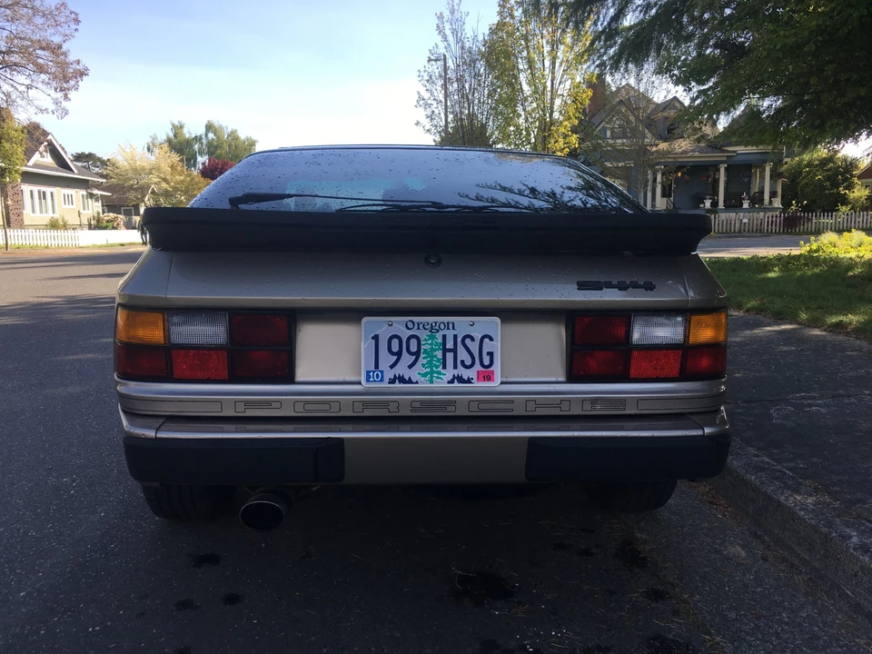 1984 Porsche 944 - Image 7 of 31