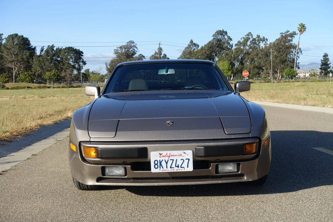 1984 Porsche 944 - Image 3 of 31