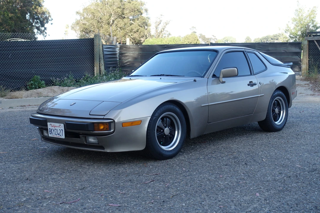 1984 Porsche 944 - Image 16 of 31