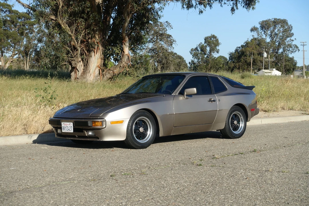1984 Porsche 944 - Image 23 of 31