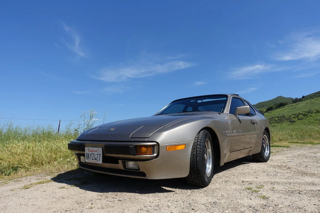 1984 Porsche 944 - Image 12 of 31