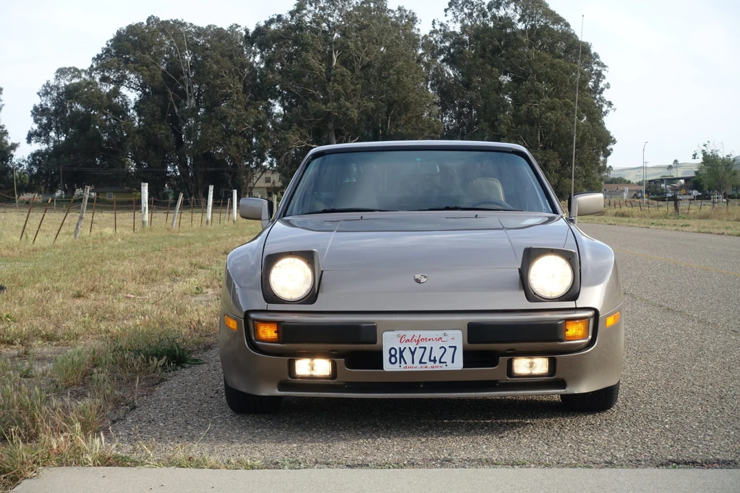 1984 Porsche 944 - Image 6 of 31