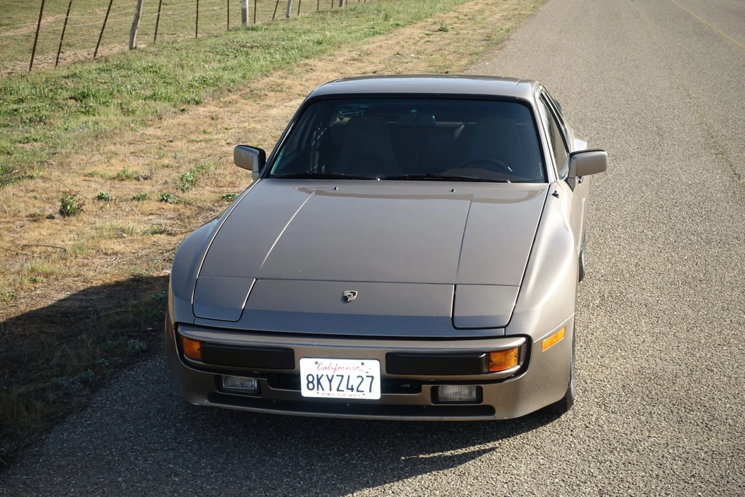 1984 Porsche 944 - Image 8 of 31