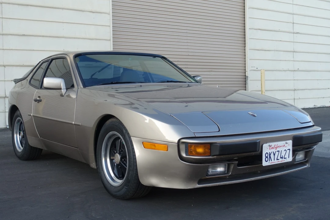 1984 Porsche 944 - Image 20 of 31
