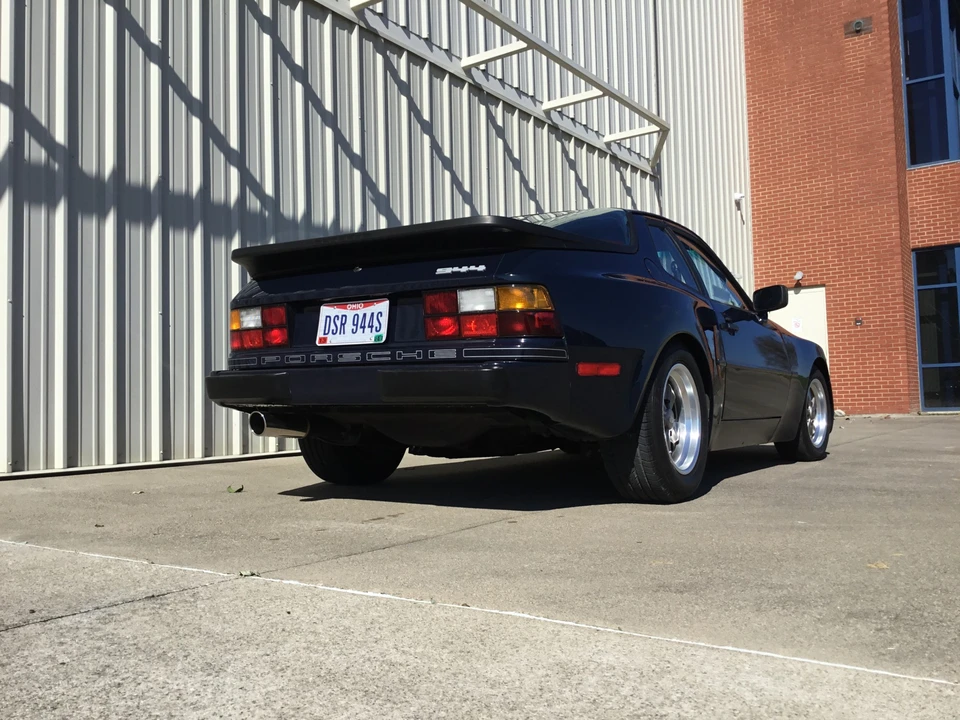 1984 Porsche 944 - Image 5 of 31