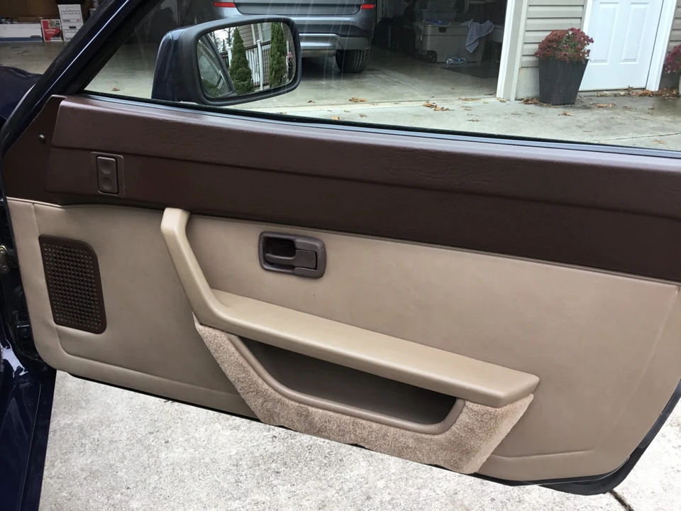 1984 Porsche 944 - Image 25 of 31