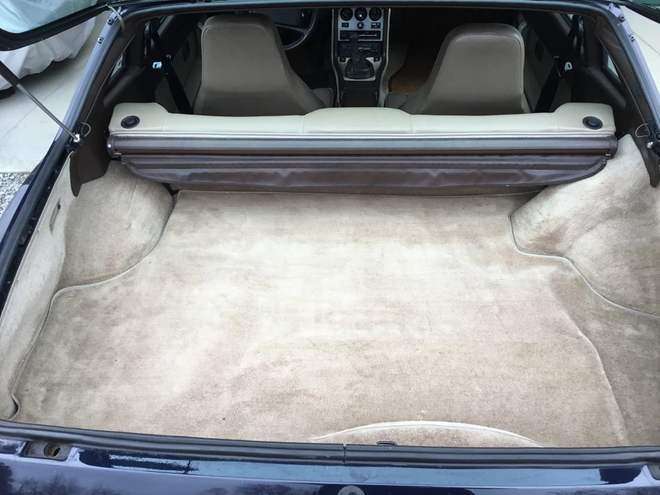 1984 Porsche 944 - Image 28 of 31