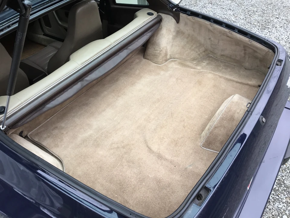 1984 Porsche 944 - Image 27 of 31