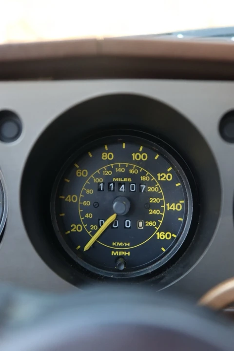 1984 Porsche 944 - Image 9 of 14