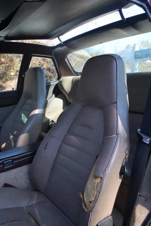 1984 Porsche 944 - Image 12 of 14