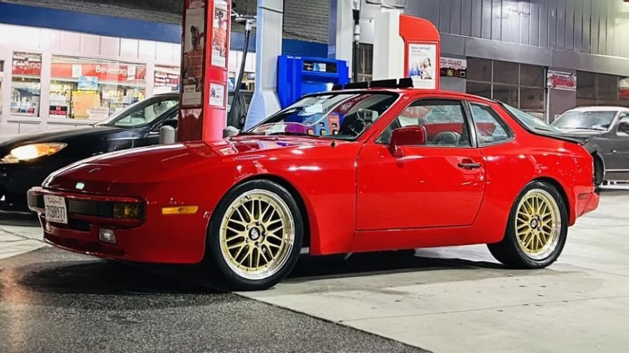 1984 Porsche 944 - Image 5 of 6