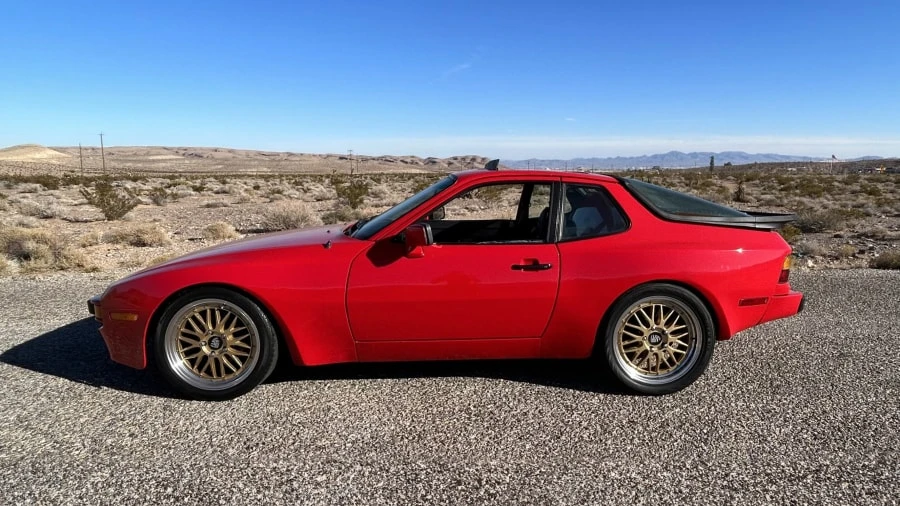 1984 Porsche 944 - Image 2 of 6