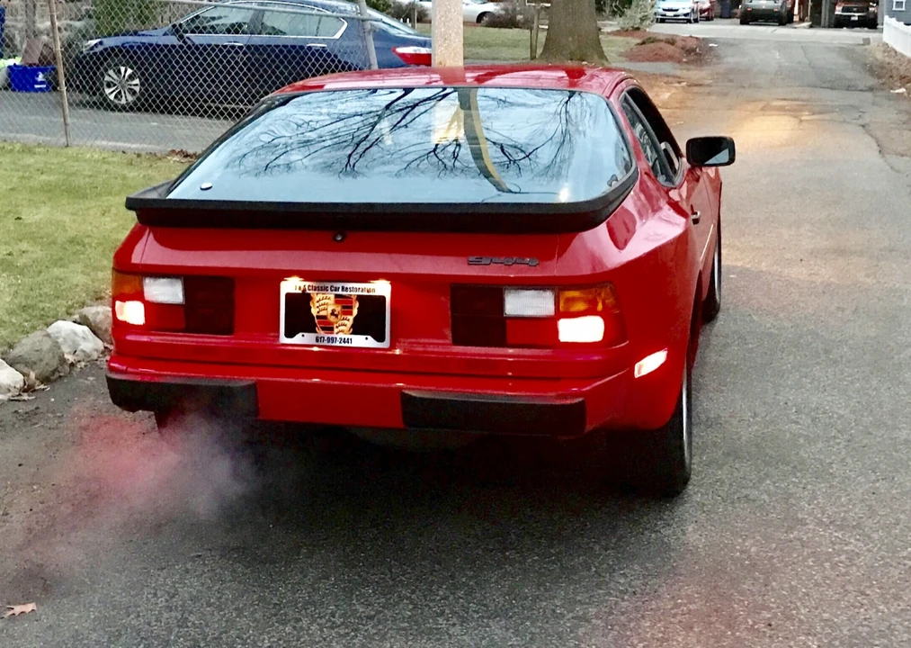 1984 Porsche 944 - Image 10 of 31