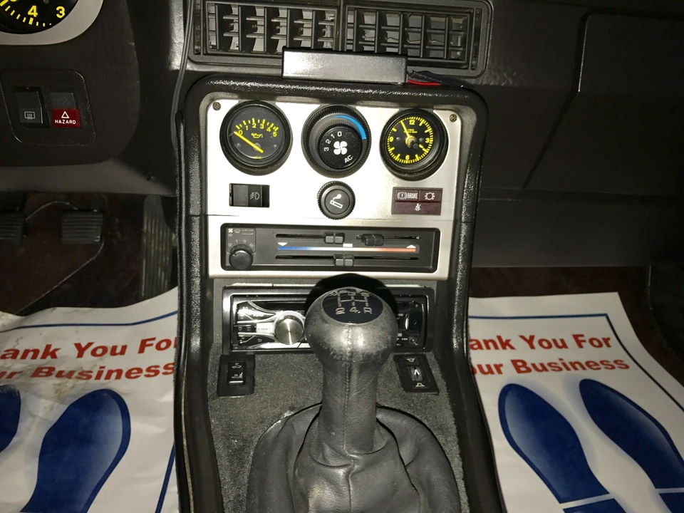 1984 Porsche 944 - Image 20 of 31