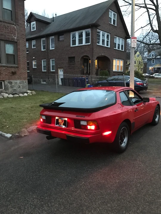 1984 Porsche 944 - Image 11 of 31