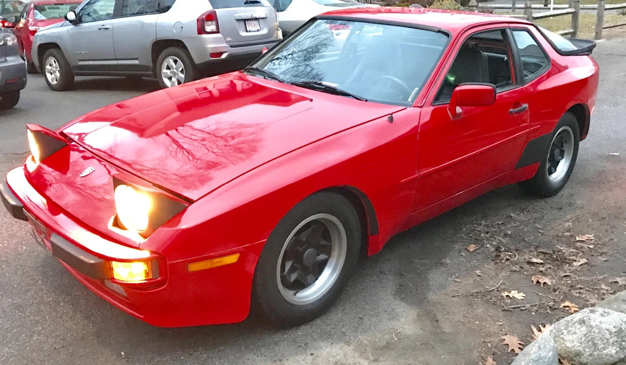1984 Porsche 944 - Image 6 of 31